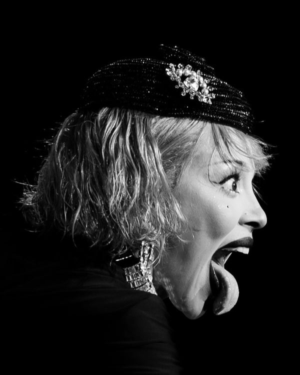 LUMIERE CRYSTAL PEARL EYE BROOCH