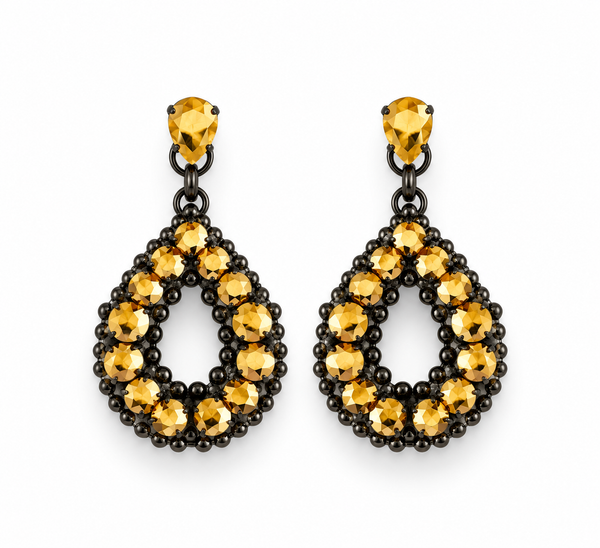GOLD PEAR DROP EARRINGS - SS26OC