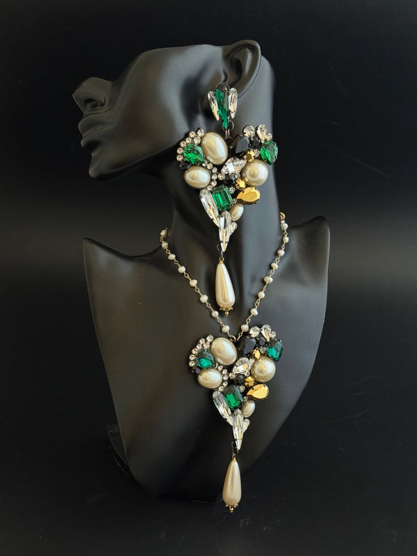SACRED HEART VINTAGE EMERALD NECKLACE