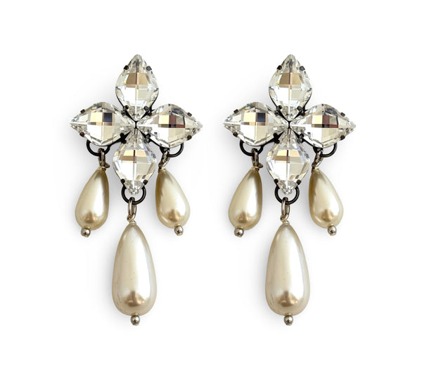 LA CROIX FLOWER PEARL DROP EARRINGS