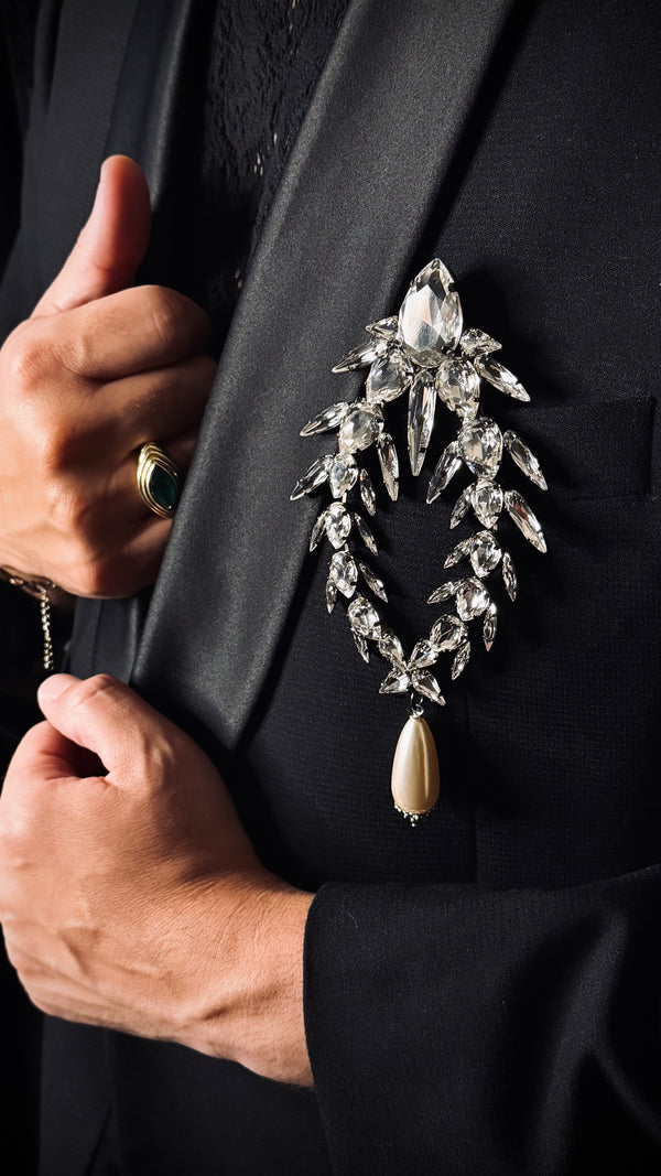 CELESTIAL TITAN CRYSTAL BROOCH