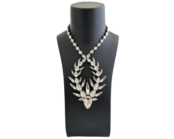 Dynasty Étoile - Titan Infinity Crystal Necklace