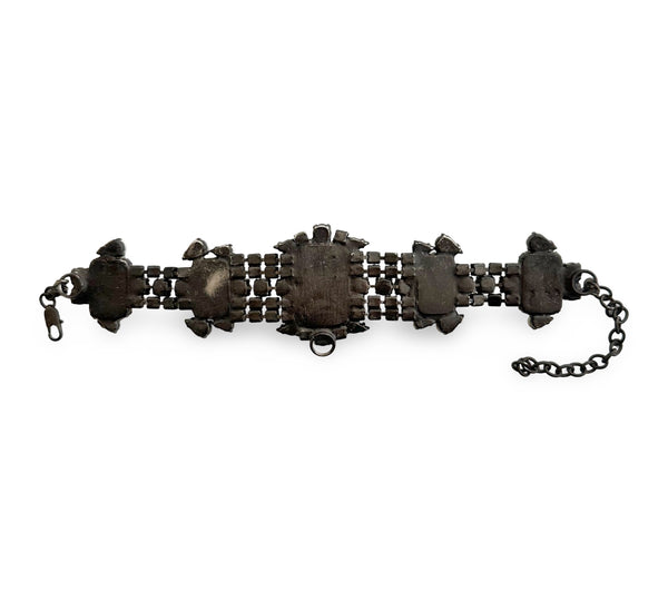 Grand Dynasty Choker - MSS
