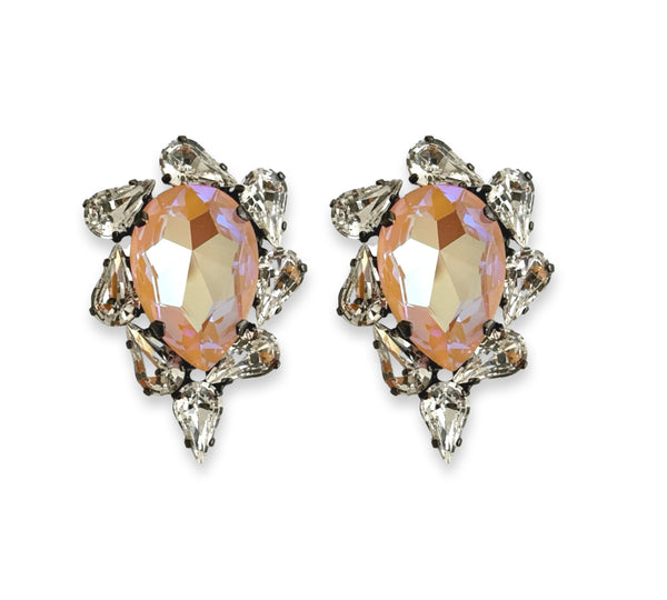 Dynasty Satine Peach Studs