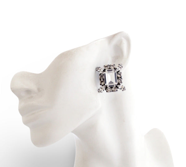 Dynasty Eve Emerald Studs