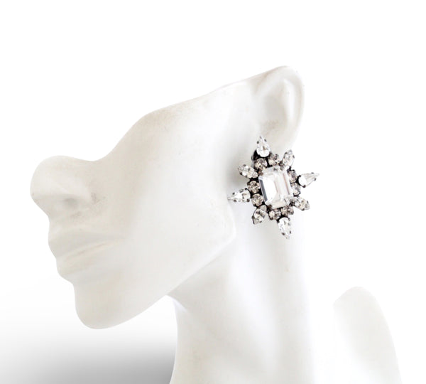 Dynasty Amara Emerald Studs