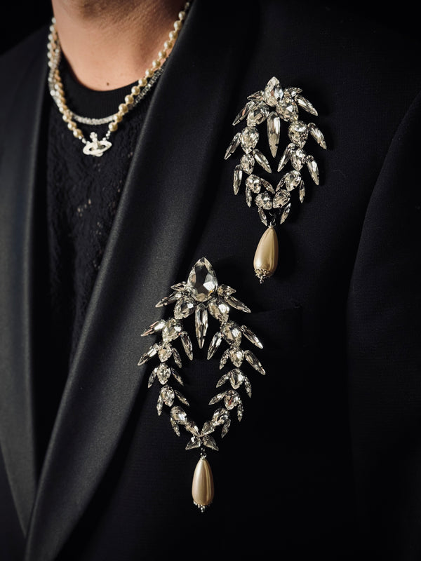 STELLAR TITAN CRYSTAL BROOCH