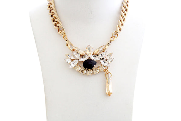 LUMIERE DYNASTY GOLD CRYSTAL EYE NECKLACE