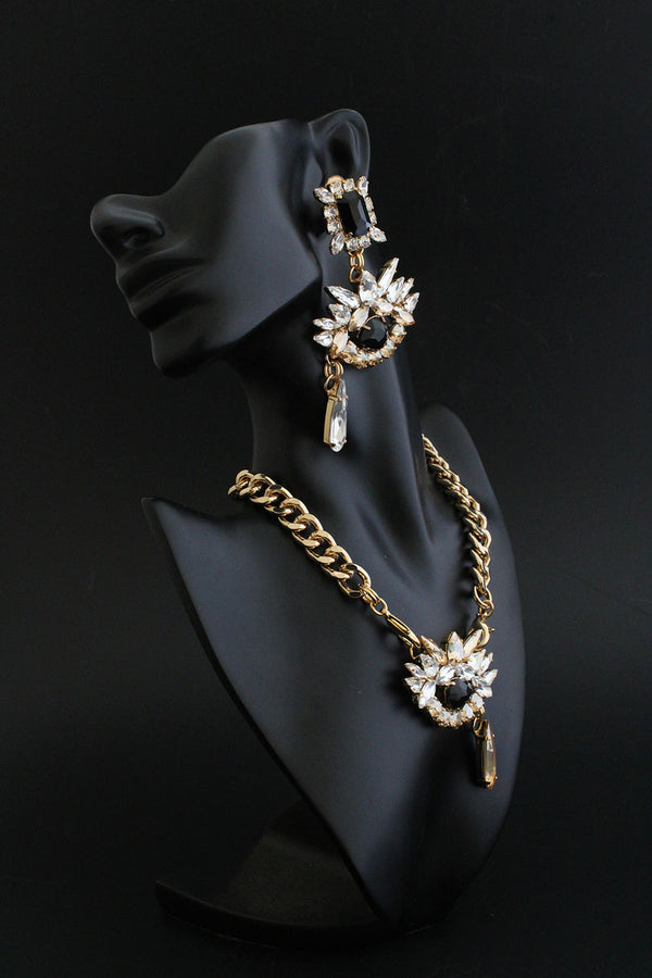 LUMIERE DYNASTY GOLD CRYSTAL EYE NECKLACE