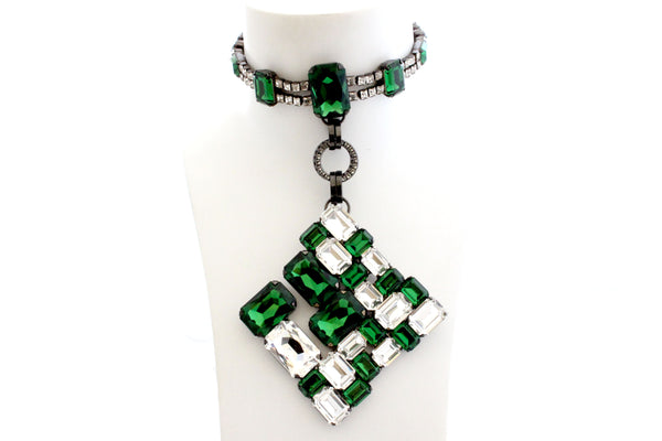 EMERALD LABYRINTH PENDANT CHOKER - AGSS