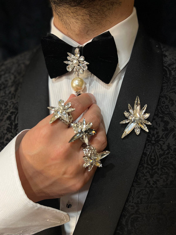 ASTERI CRYSTAL BROOCH