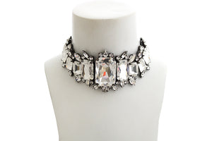 MUSE DYNASTY QUEEN CRYSTAL CHOKER