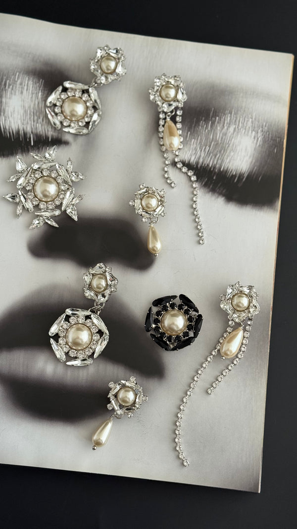 Crystal Pearl Universe - Galaxy Flower Brooch