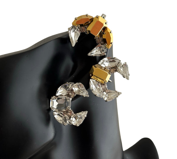 LUNAR DYNASTY - LUNE STUDS