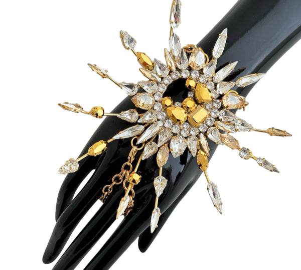 LUNAR DYNASTY - SOLUNAR GOLDEN BURST BROOCH/HAND PIECE