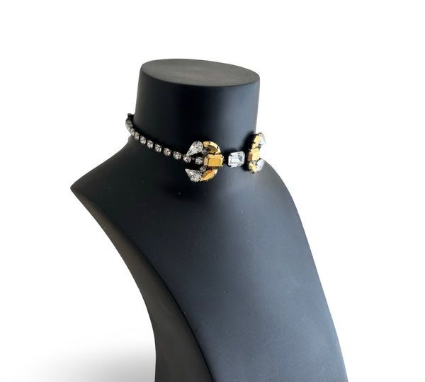 LUNAR DYNASTY - DOUBLE CRESCENT MOON MINI CHOKER