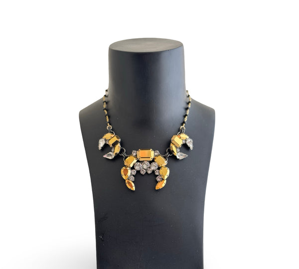 LUNAR DYNASTY - TRINITY CRESCENT MOON NECKLACE