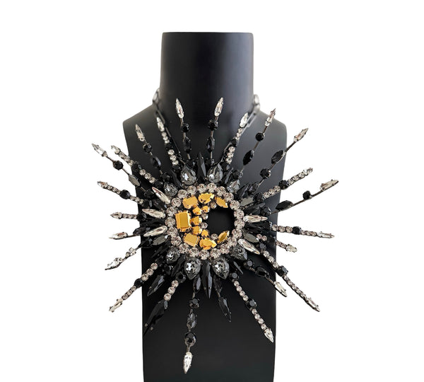 LUNAR DYNASTY - SOLUNAR MIDNIGHT CRYSTAL BURST NECKLACE