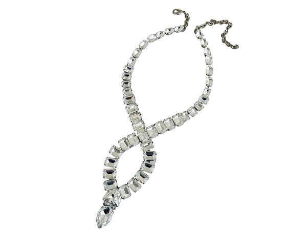 THE BAROQUE MUSE INFINITY NECKLACE