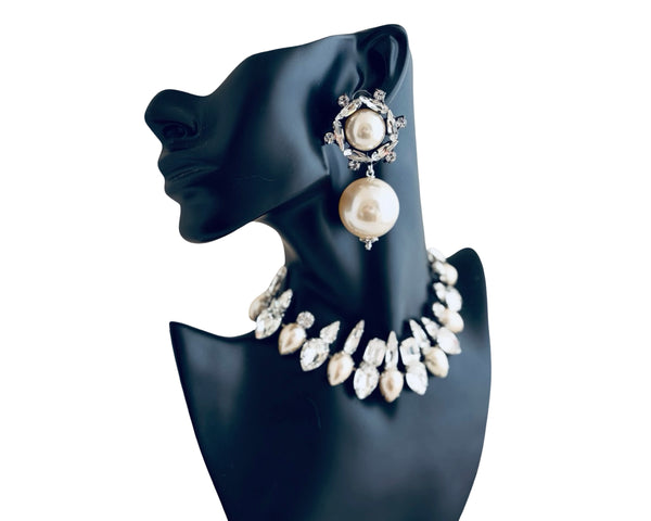 MIDNIGHT MUSE ORB PEARL DROPS