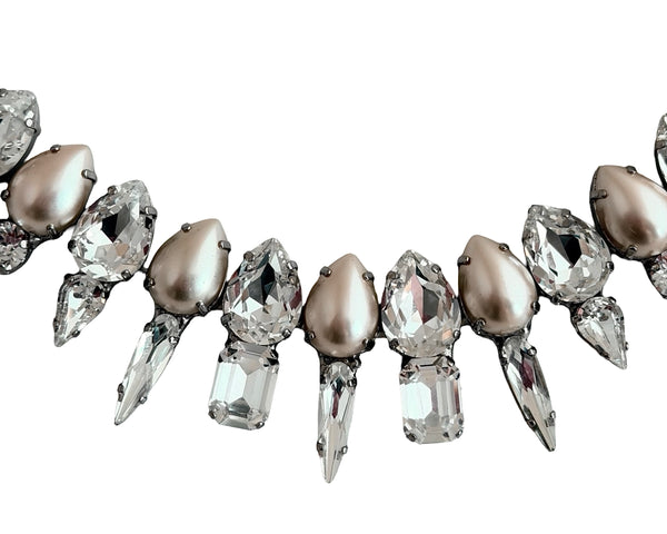 MIDNIGHT MUSE ELIZA CRYSTAL & PEARL CHOKER