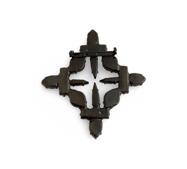 THE BAROQUE MUSE ALUMBRA BROOCH