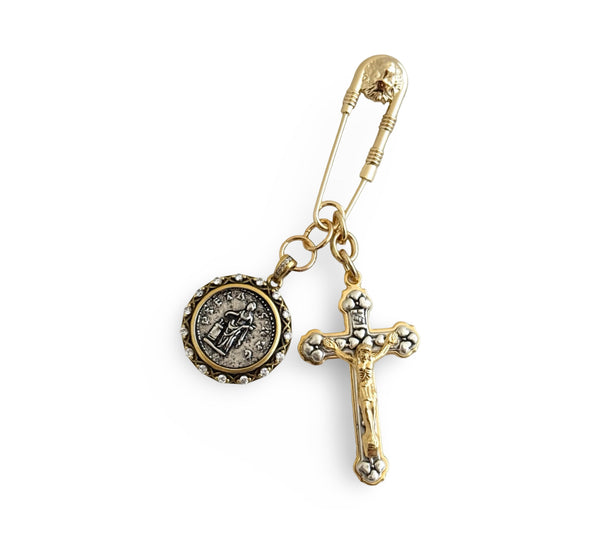 BROOCH DYNASTY SAFETY PIN CROSS & COIN PIN