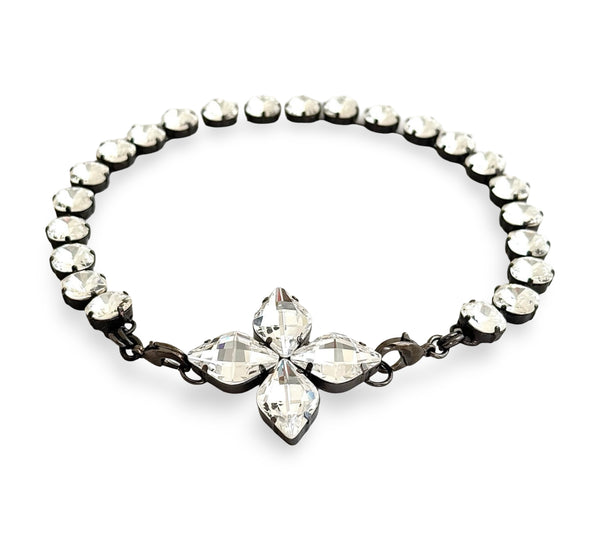 BAROQUE FLOWER CROSS CHOKER - SS26JU