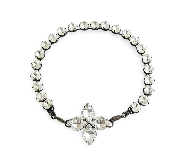 BAROQUE FLOWER CROSS CHOKER - SS26JU