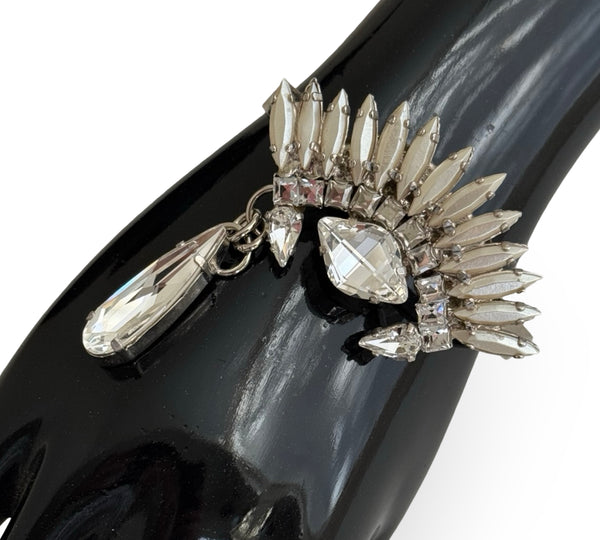 CRYSTAL PEARL EYE CUFF - SS26JU