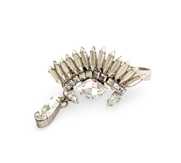 CRYSTAL PEARL EYE CUFF - SS26JU