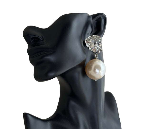 CRYSTAL MIDNIGHT MUSE TRILLIANT PEARL DROPS - SS26JU