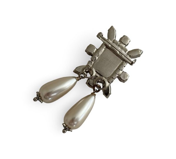 EMERALD & PEARL DROP BROOCH - SS26JU