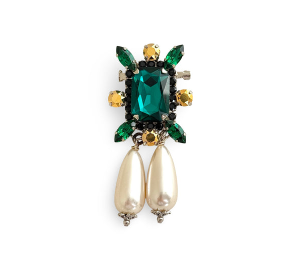 EMERALD & PEARL DROP BROOCH - SS26JU