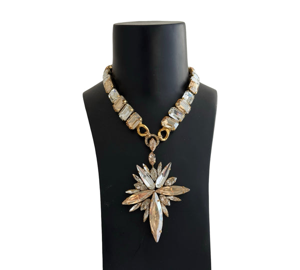 GOLDEN TITAN NECKLACE - SS26JU