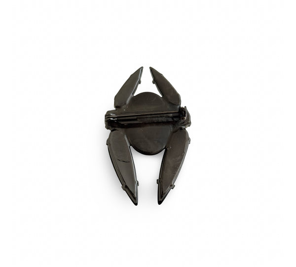 BROOCH DYNASTY PEARL NOIR SERAPH PIN