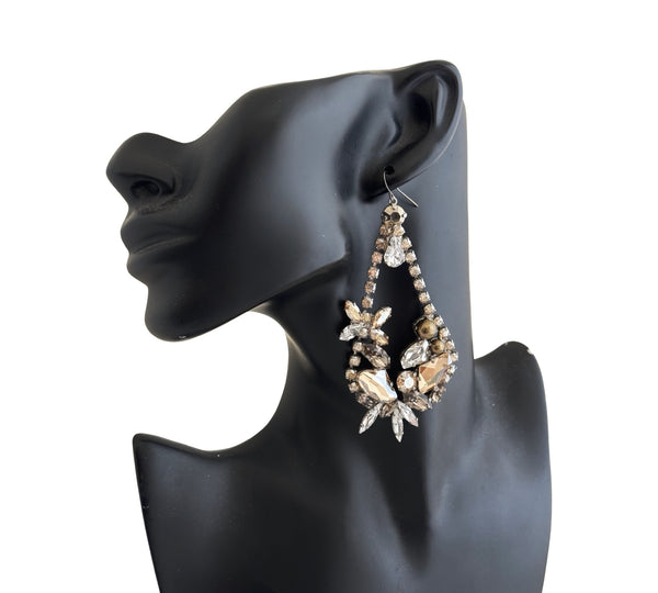 BUTTERFLY CHANDLIER EARRINGS - SS26OC