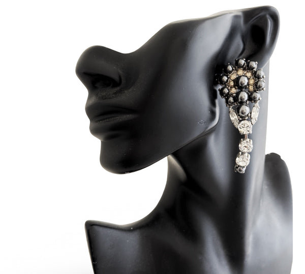 BLACK PEARL DROP EARRINGS - SS26OC