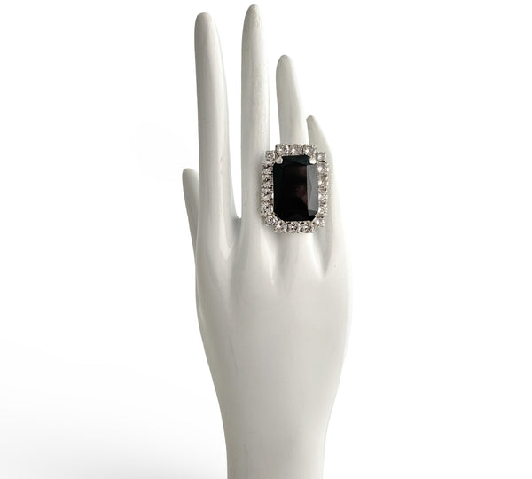 DYNASTY ANNE EMERALD RING