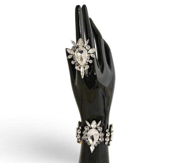 Dynasty Elizabeth Crystal Ring