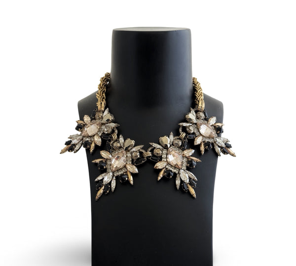 CRYSTAL ISHTAR STAR NECKLACE - SS26OC