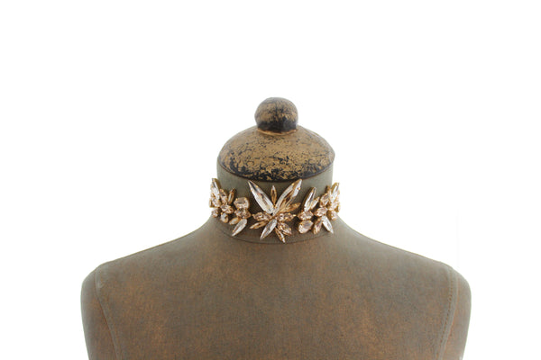 TITAN GOLDEN STARBURST CHOKER