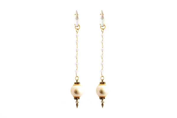 VENUS PEARL DROP EARRINGS