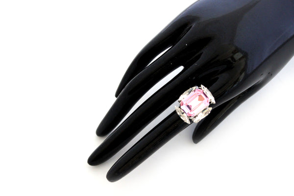 DYNASTY PANTHER LIGHT PINK RING