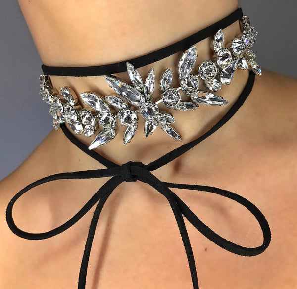 TITAN EIKATERINA CRYSTAL CHOKER