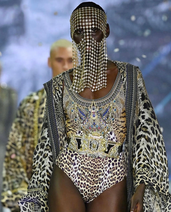 TITAN GOLD CRYSTAL VEIL